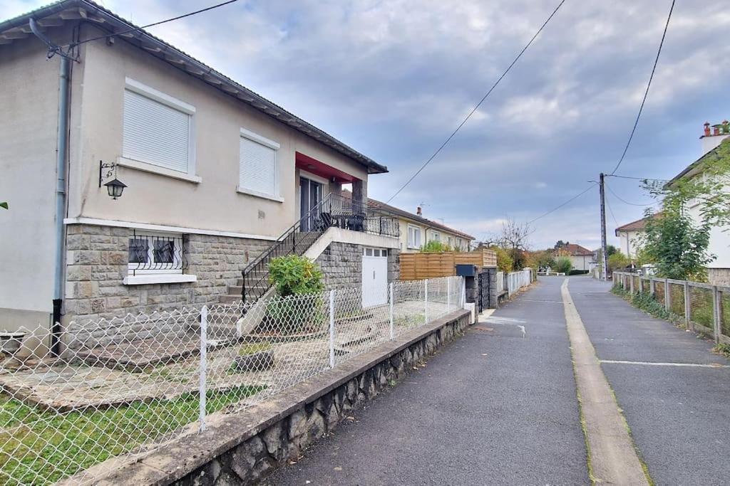Maison A Aurillac - 3 Chambres - Arrivee Autonome Exteriér fotografie